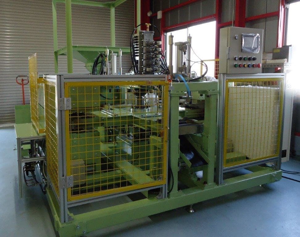 中子造型機